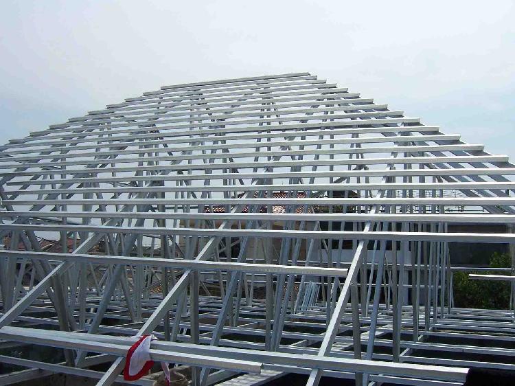 RE-TRUSS / ROWAN ESTETIKA-TRUSS